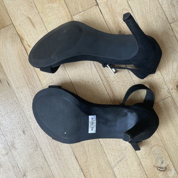 Torrid Black Faux Suede Ankle Strap Stiletto Heel (WW) Women’s‎ Size 7W - Picture 9 of 9